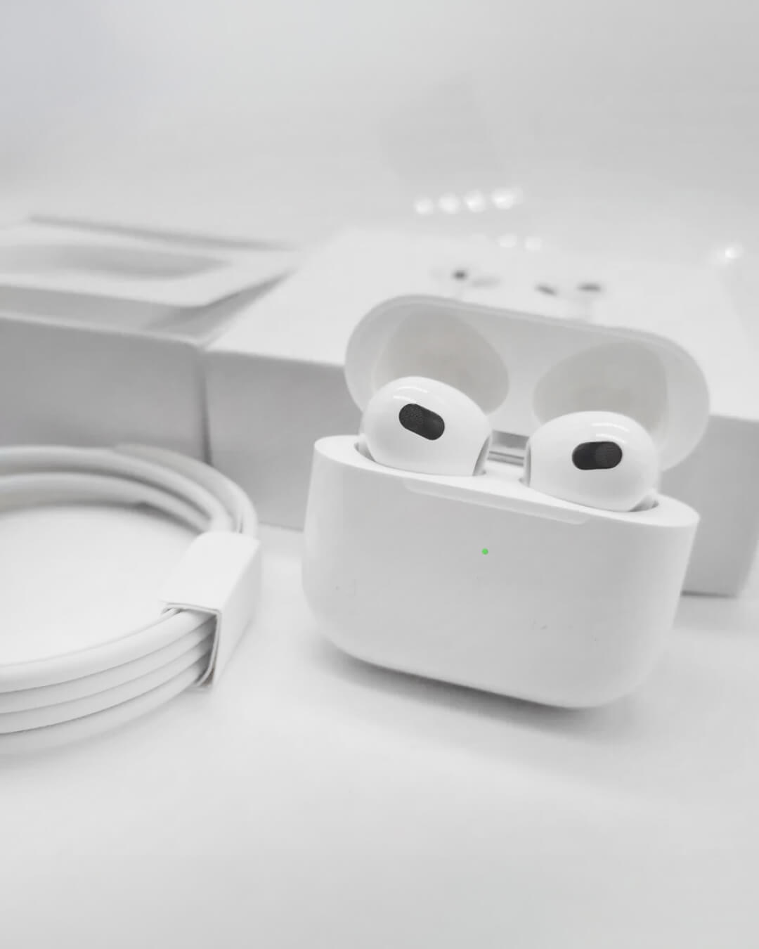 AirPods 3 Generación PRO 3 1:1 Bluetooth con Estuche de Carga – Calidad Premium y Sonido Envolvente - Image 7
