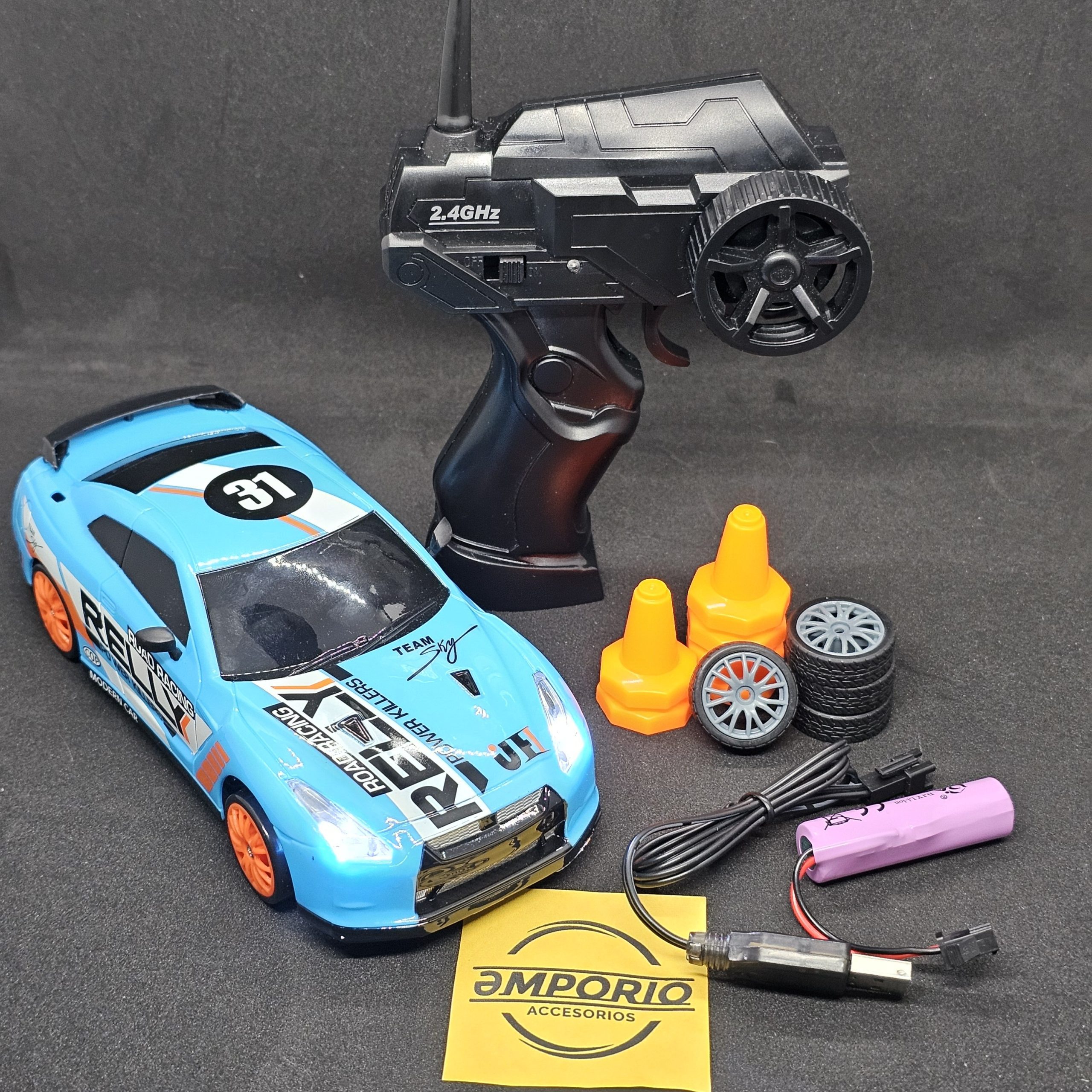 Auto Drift RC 2.4G de Colección a Control Remoto con Luces LED y Llantas Intercambiables - Image 2