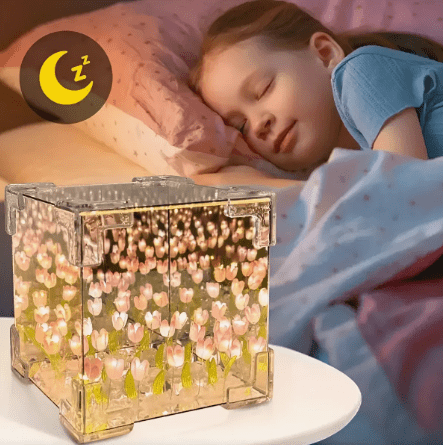 Lámpara de Tulipanes Infinitos DIY en Cubo 12x12 cm | Decorativa, Personalizable y con Efecto 3D - Image 4